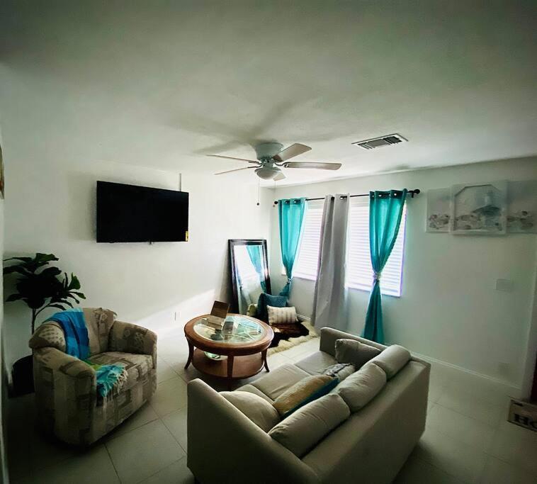 Cheerful 1-Bed On Oakland Park Fl Villa Fort Lauderdale Eksteriør billede
